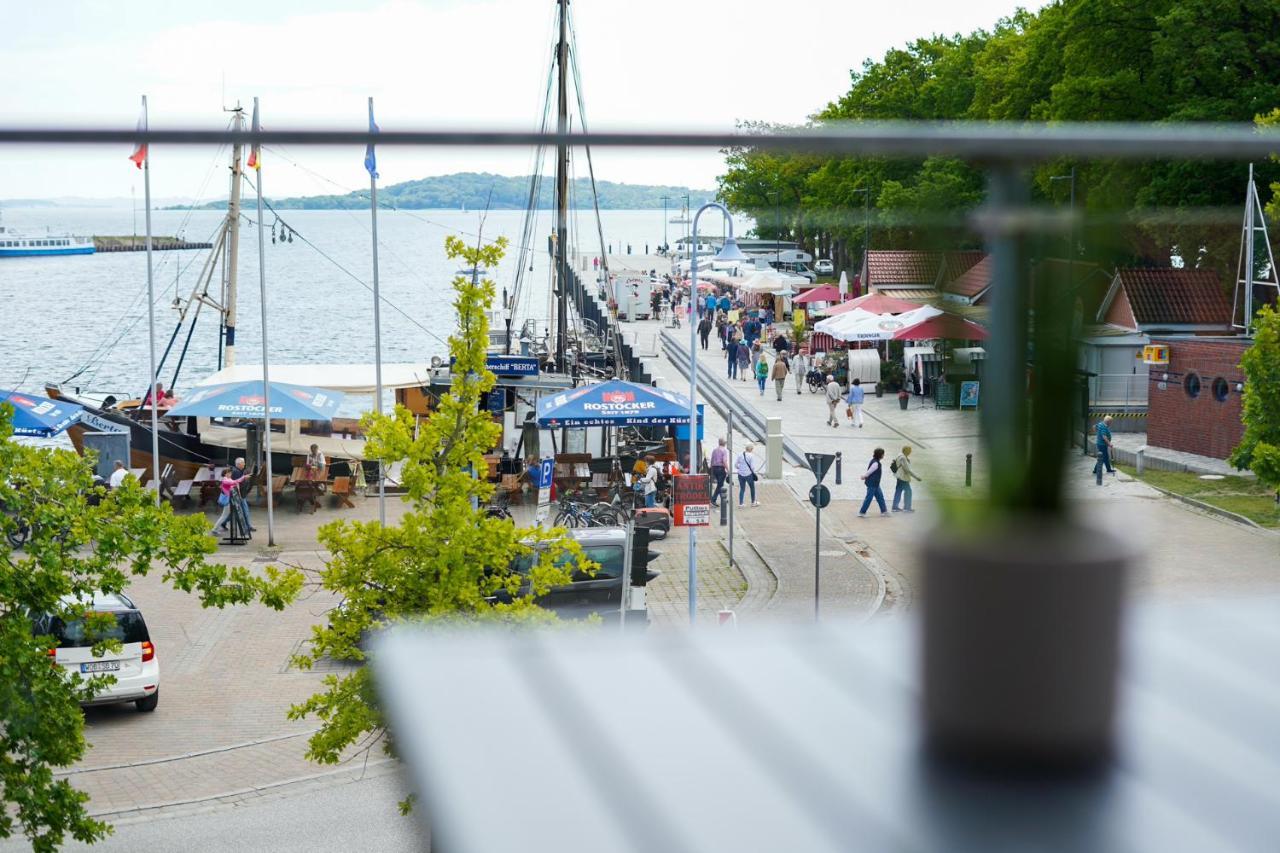 Ferienwohnungen Hafenresidenz Alter Speicher Lauterbach Putbus Esterno foto