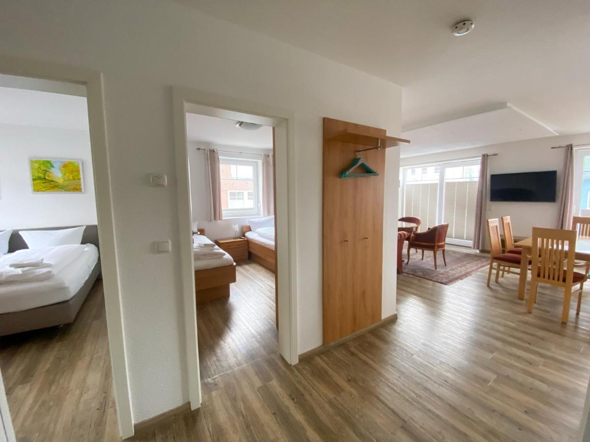 Ferienwohnungen Hafenresidenz Alter Speicher Lauterbach Putbus Esterno foto